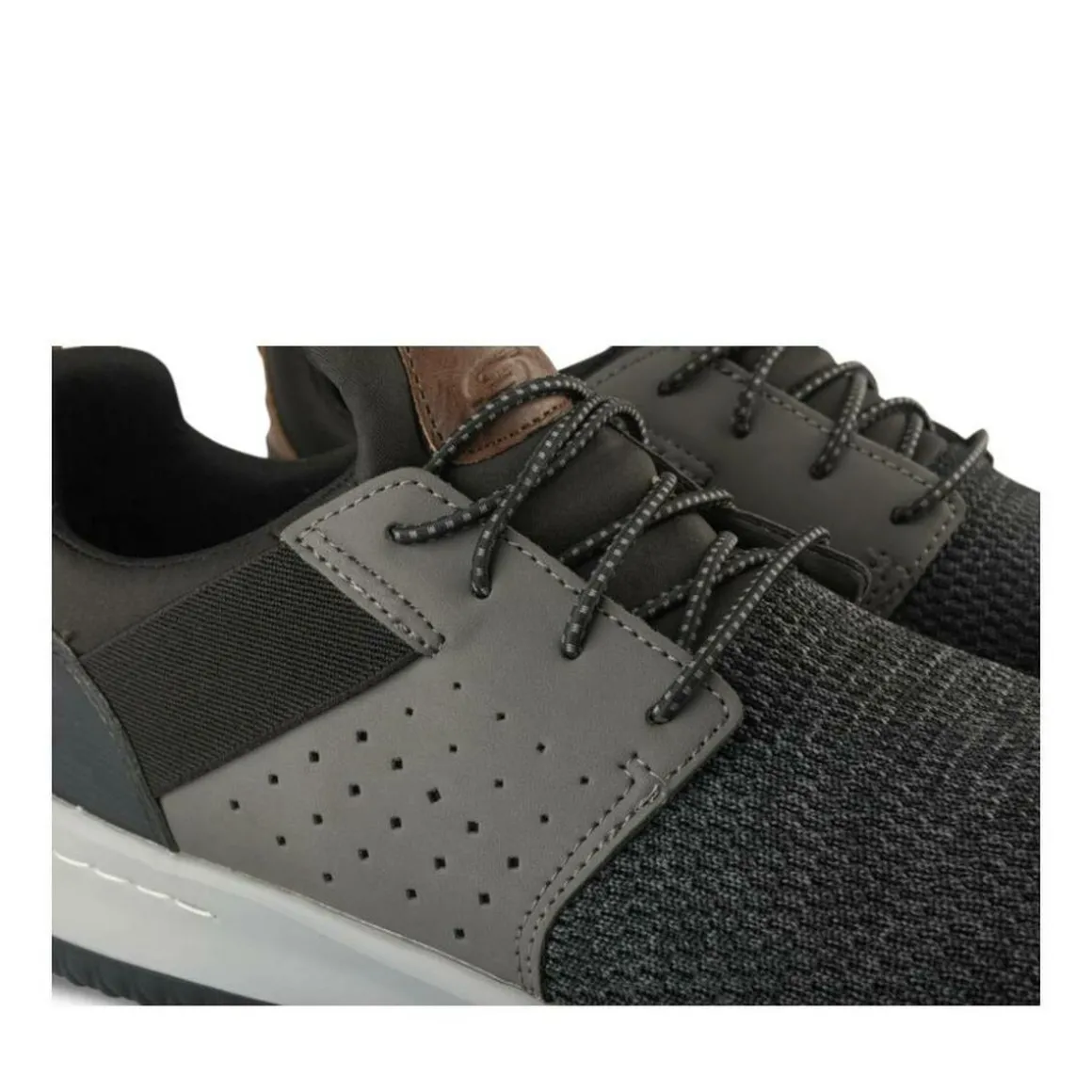 Sneakers ZWART SKECHERS Delson Camben