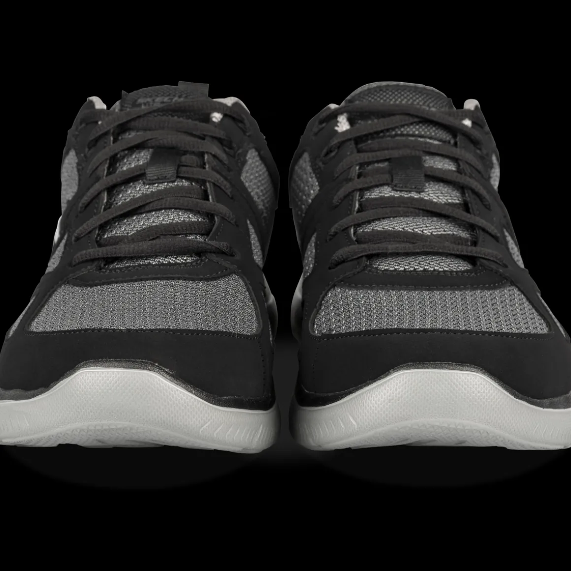 Sneakers ZWART SKECHERS SUMMITS