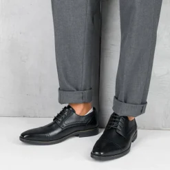 Veterschoenen ZWART