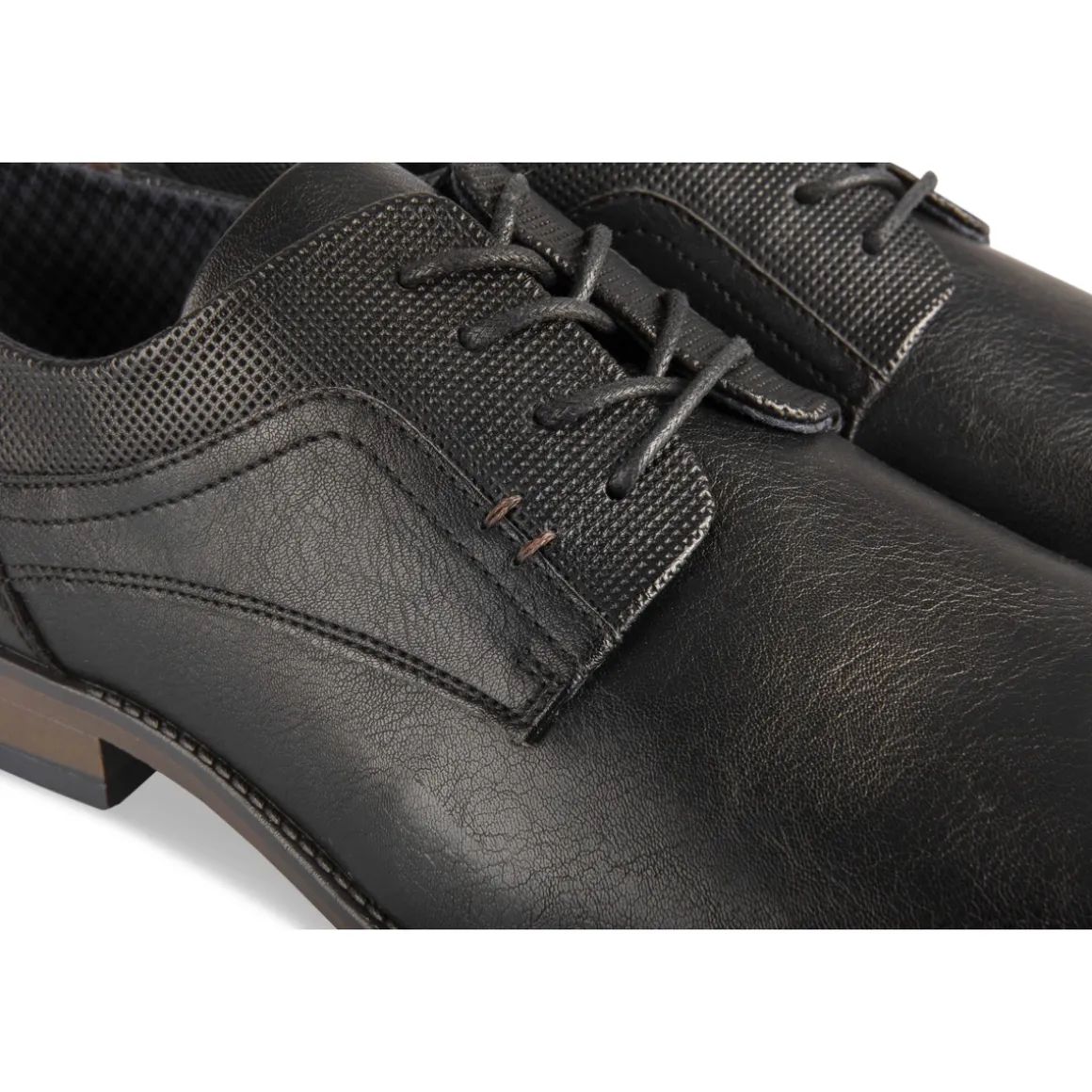 Veterschoenen ZWART