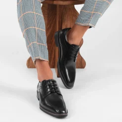 Veterschoenen ZWART