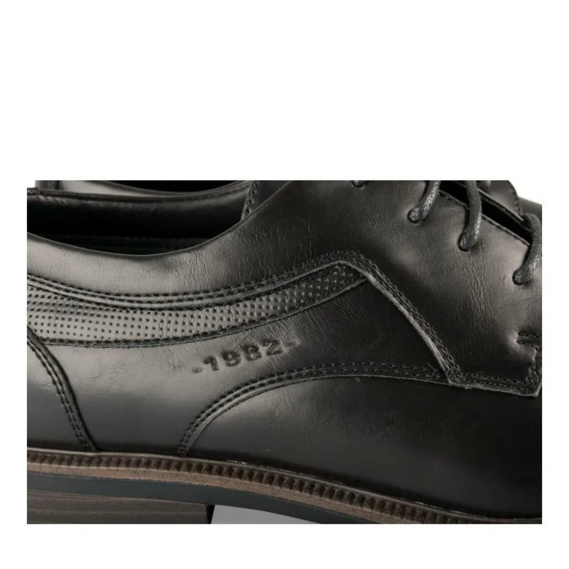 Veterschoenen ZWART