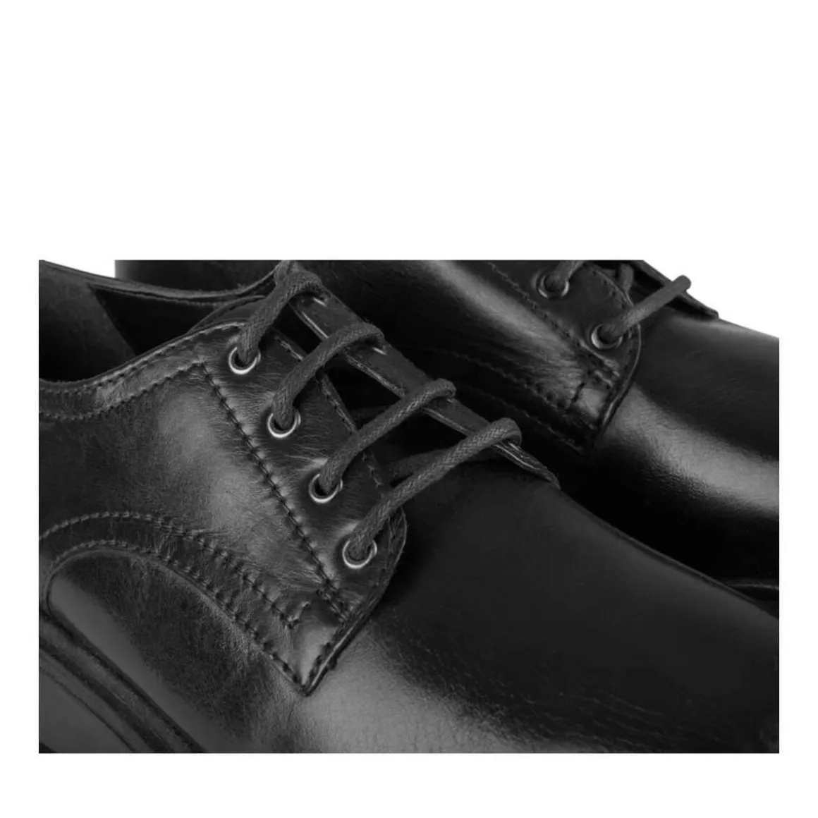 Veterschoenen ZWART