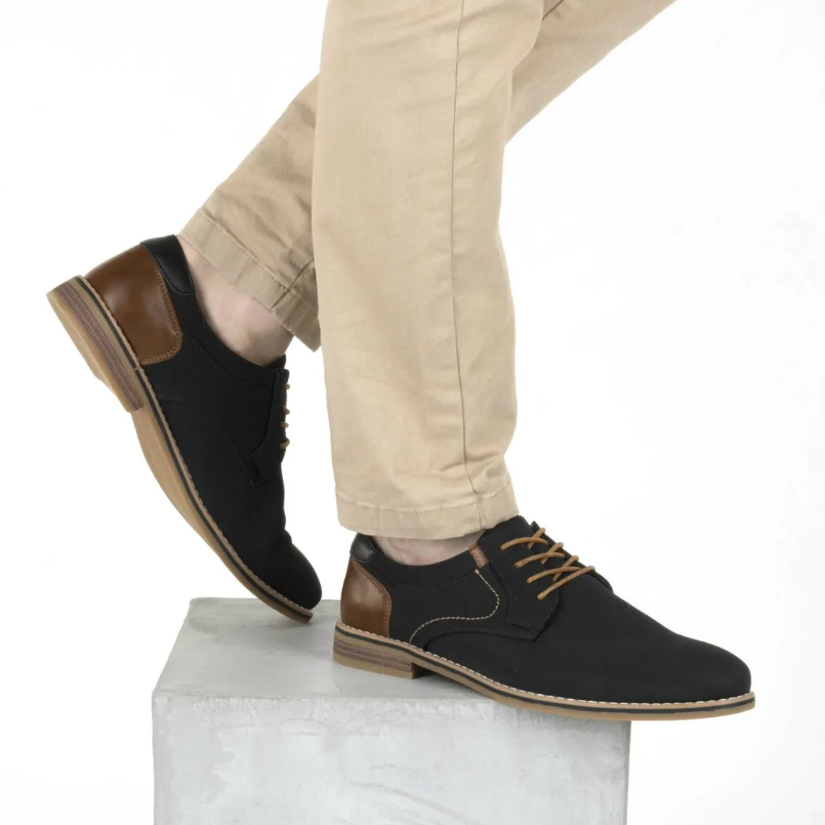 Veterschoenen ZWART