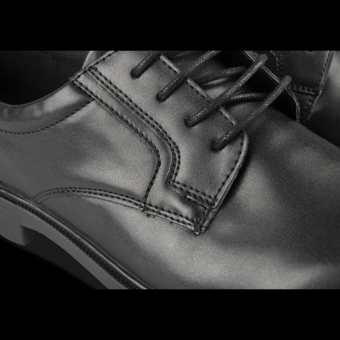 Veterschoenen ZWART