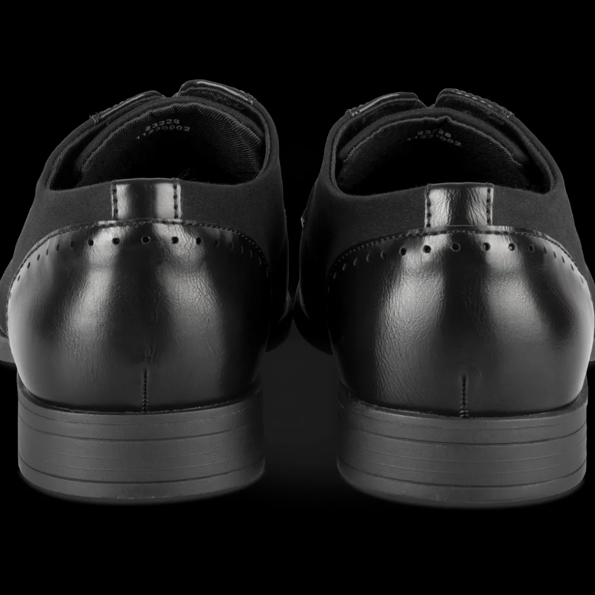 Veterschoenen ZWART