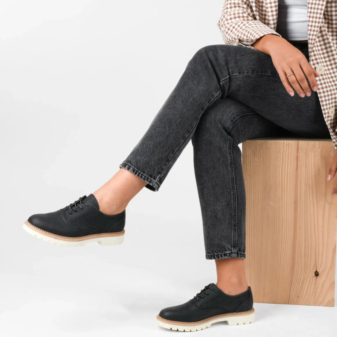 Veterschoenen ZWART